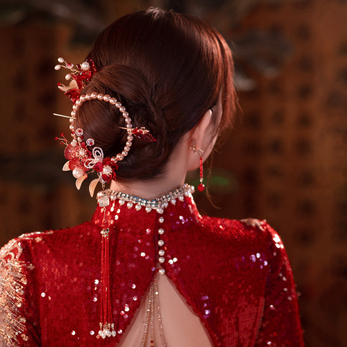 New Chinese style bride headdress ancientry tassel hair cheongsam toast after dish hair styling accessories XiuHe hair accessories