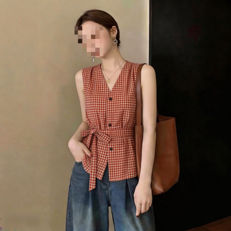 Hong Kong-Style Collar Sleeveless Plaid Top for Women, Lace-Up Waist-Cinching Cardigan Shirt, Versatile Design for Summer Hong Kong-Style Collar Sleeveless Plaid Top for Women, Lace-Up Waist-Cinching Cardigan Shirt, Versatile Design for Summer