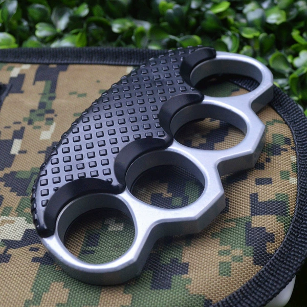 Silver-gray thickened clip (Pili)