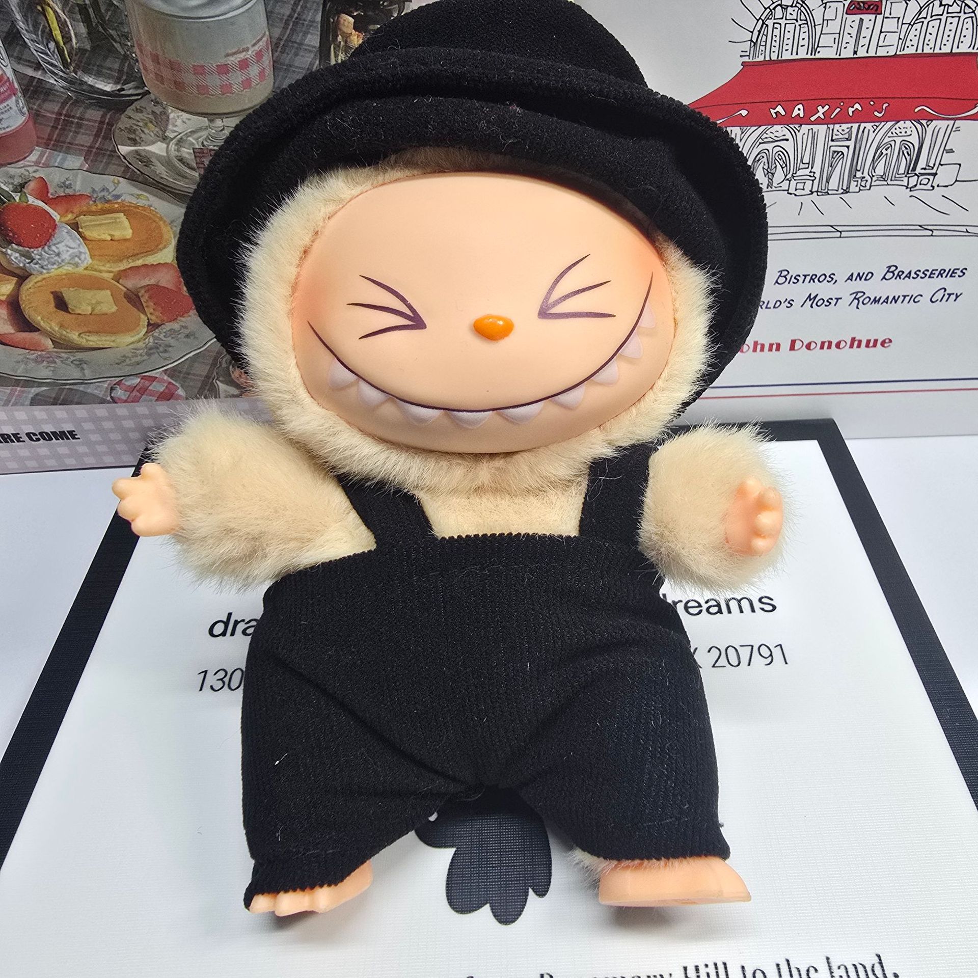 Solo ropa] ropa de tela rabu, babero, traje de sombrero, llavero, accesorios colgantes Labubu de primera generación