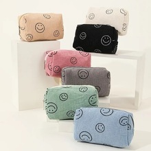 灯芯绒化妆包 拉链开合化妆包 可爱便携实用旅行包 女式