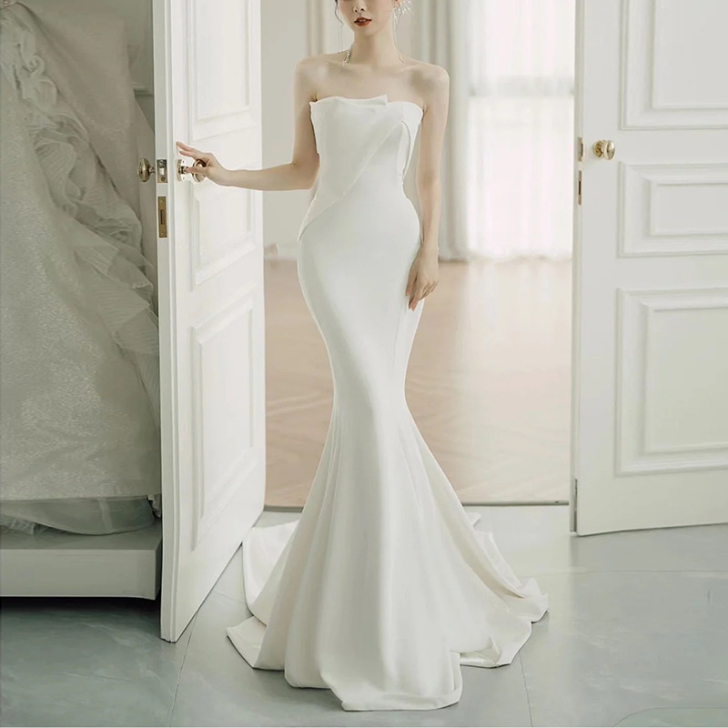 Mermaid Style Light Wedding Dress Satin Strapless Bridal Gown With Short Train Elegant Forest Style Slimming Evening Gown_ecoleips.com