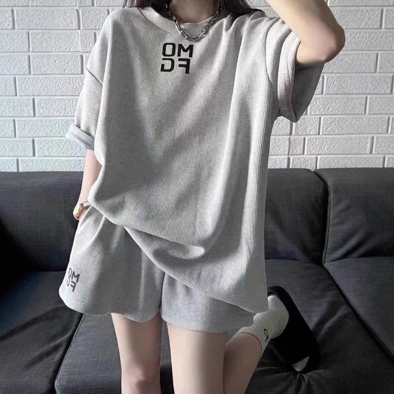 American Retro Sportswear suit Female Students Summer Loose Short-sleeved Shorts Fashion Casual Wafflour Two-piece Set