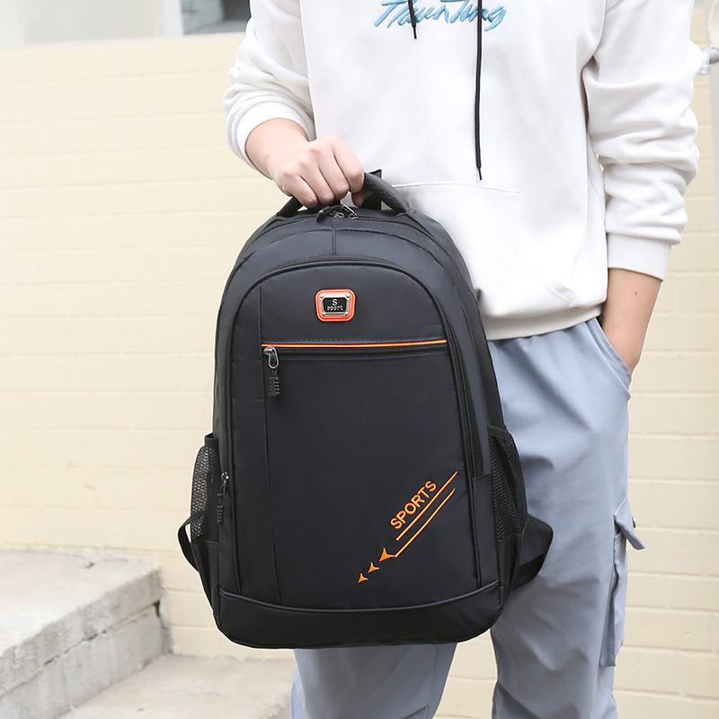 Bolsos al por mayor para hombres sencillos 2025 nuevas tendencias de ocio empresarial mochila de moda multifuncional de gran capacidad