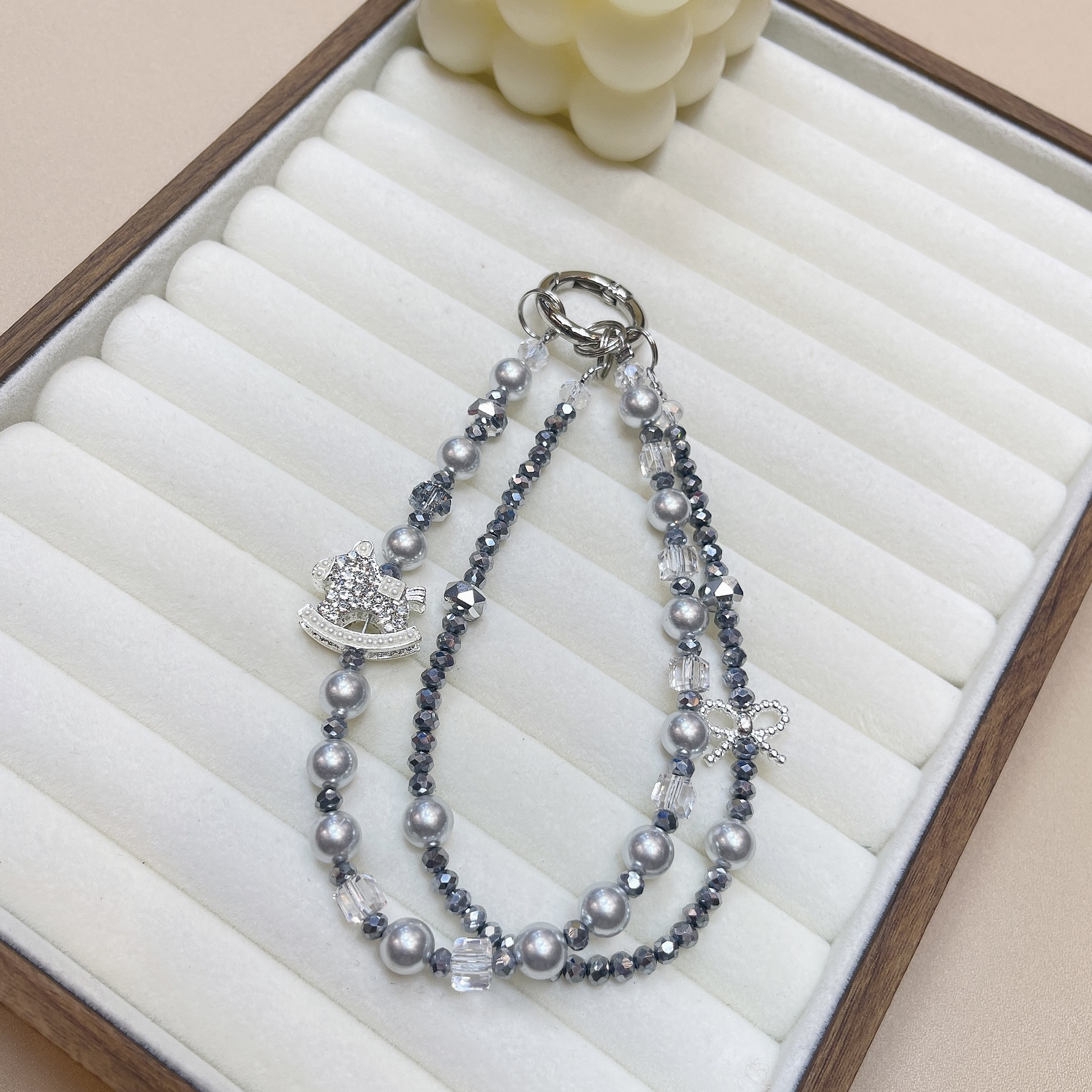 Ins viento hecho a mano perla de doble cadena para teléfono móvil cordón creativo pedrería troyano colgante muñeca cristal de una pieza