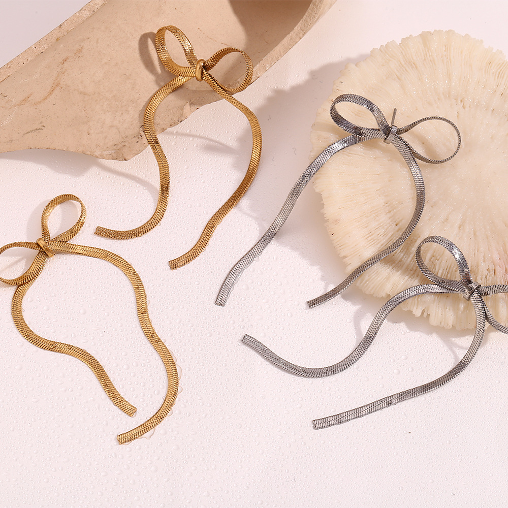 Blade Chain Bow Stainless Steel Earrings