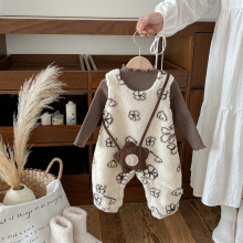 点兮2025秋冬新款婴幼儿连体衣套装女宝宝连身衣毛衣两件套送包包
