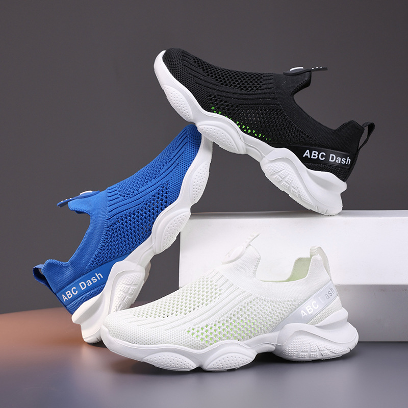 2505 Kidsren's Fly-Woven Mesh Shoes with Hollow Breathable Holes, Spring and Summer Low-Top Slip-On Shoes for Boys and Girls, Running Shoes