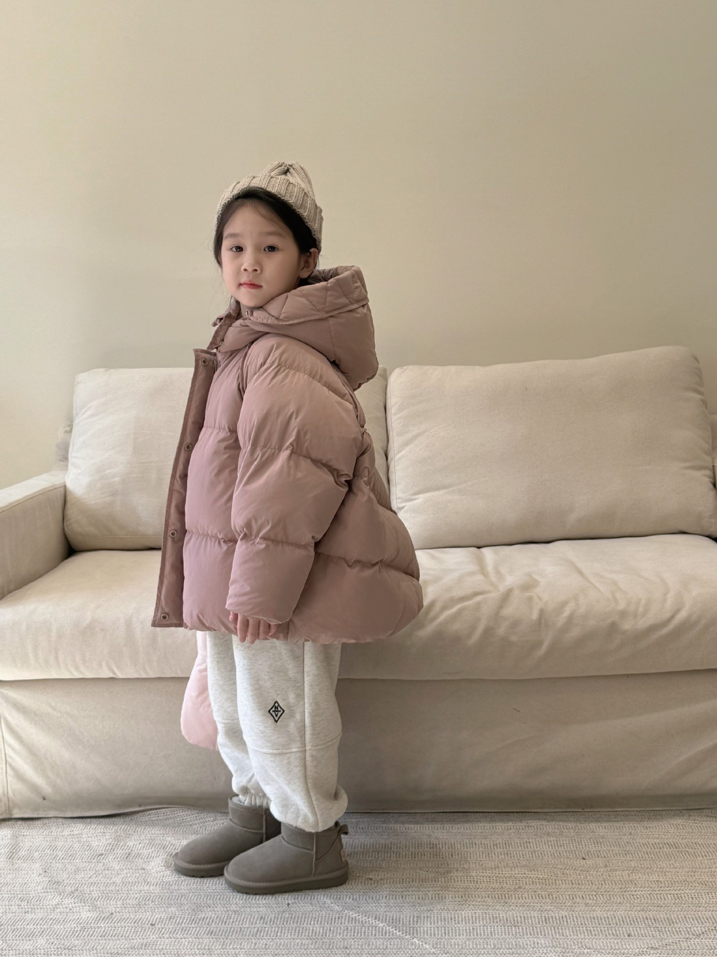 Classic Style Solid Color Cotton Girls Outerwear display picture 5