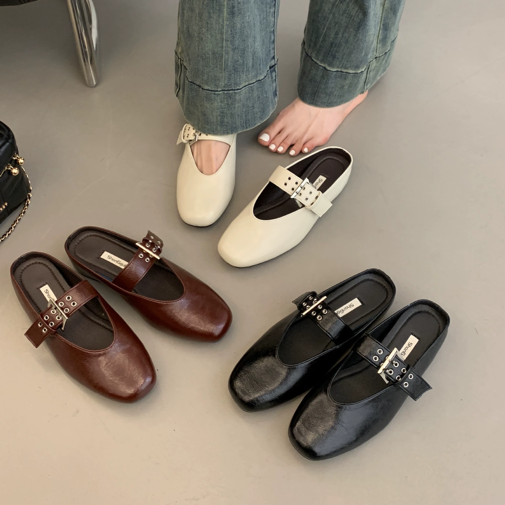 Universal slippers, summer footwear, soft sole, restless legs relief
