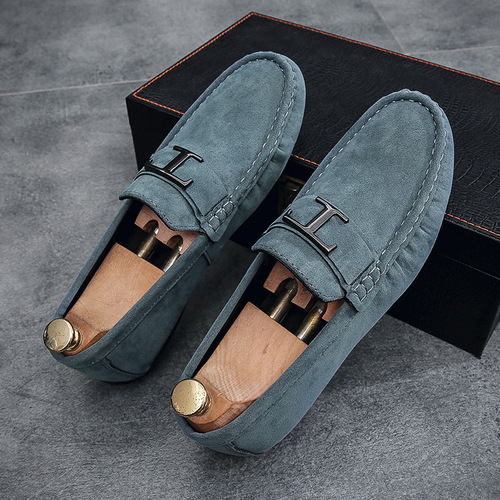 Men's casual loafers, soft-soled driving shoes, business trend shoes for spring 2025