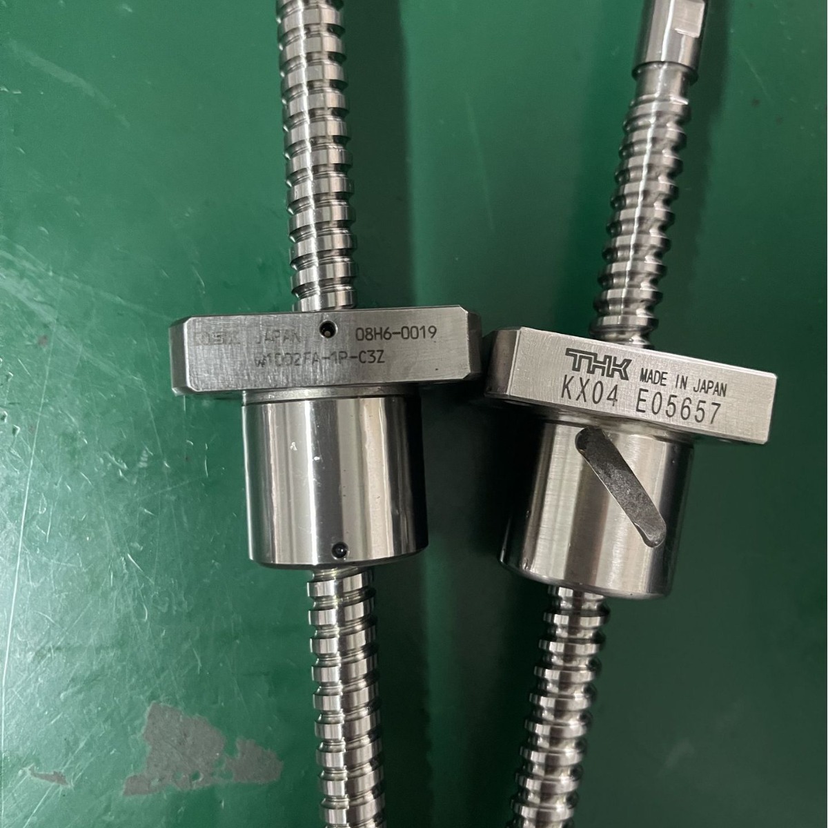 THK滚珠丝杠BNK1004-2.5RRG0+230LC3Y BNK1004-2.5RRG0+180LC5Y