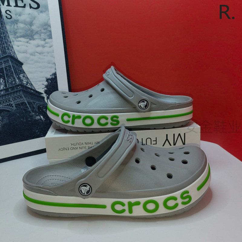 Croos Fashionable Large Hole Shoes for Children, Boys and Girls, Couples Travel Non-Slip Casual Beach Sandals