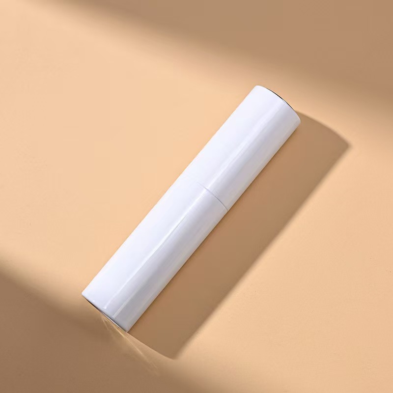 10ml; bright white; ABS shell + anodized aluminum nozzle + glass liner