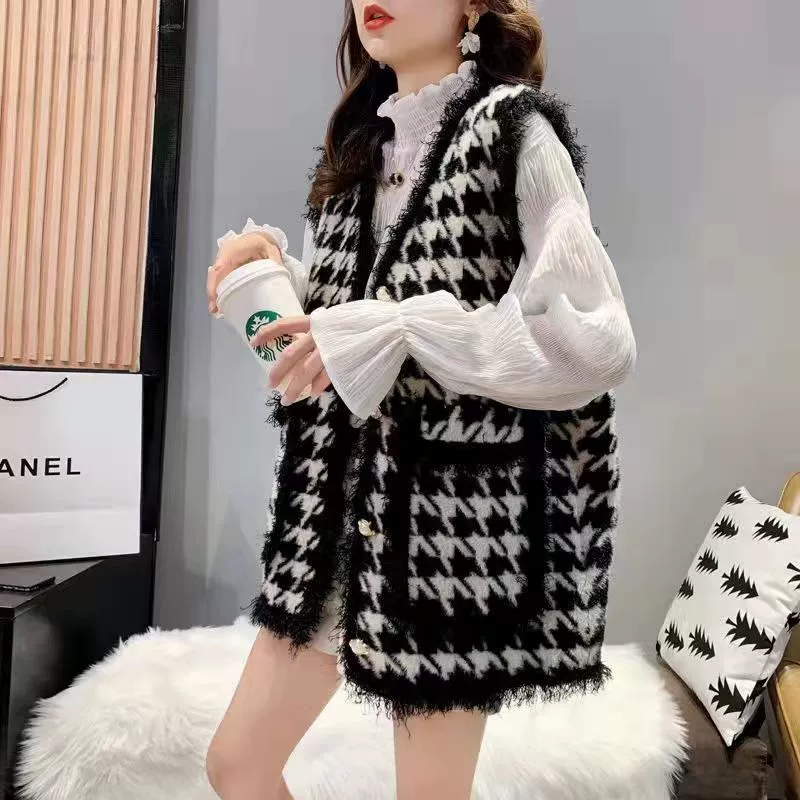 Осенняя жилетка, trench coat, стиль Chanel, плюс размер