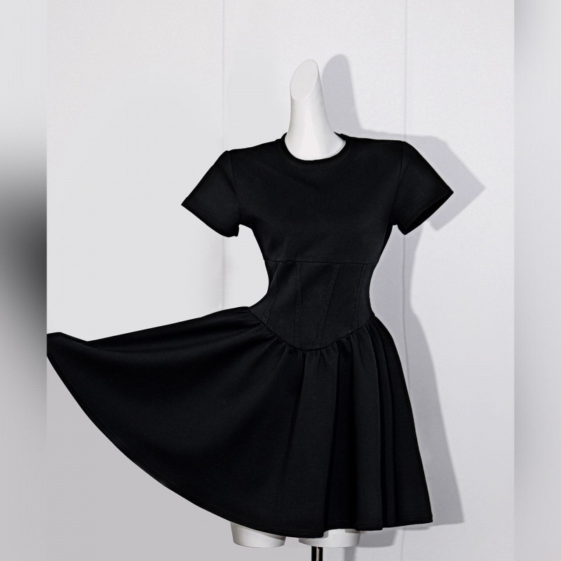 Black Little Black Dress, Summer Round Neck Dress, Women's Waist-Cinching Dress for Petite Figures, Slimming Summer Short Dress Black Little Black Dress, Summer Round Neck Dress, Women's Waist-Cinching Dress for Petite Figures, Slimming Summer Short Dress