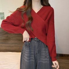不规则交叉v领套头毛衣女秋冬内搭宽松慵懒短款针织衫上衣设计感