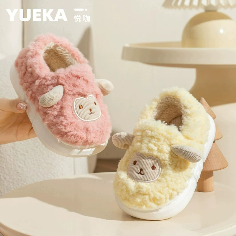 Детские хлопковые тапочки 2025 года для девочек, осенне-зимние, с закрытой пяткой, меховые тапочки для малышей, зимние домашние тапочки для мальчиков и детей младшего возраста