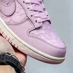 Putian High Version Dunk Board Shoes Women's Lace Lace Pink Casual Shoes Fashion Low Side Trendy Shoes Women's sneaker