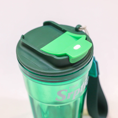 Instagram-famous fashion plastic water bottle with direct-drinking handle, coffee cup, outdoor sports water bottle—perfect for students and kids of all genders.