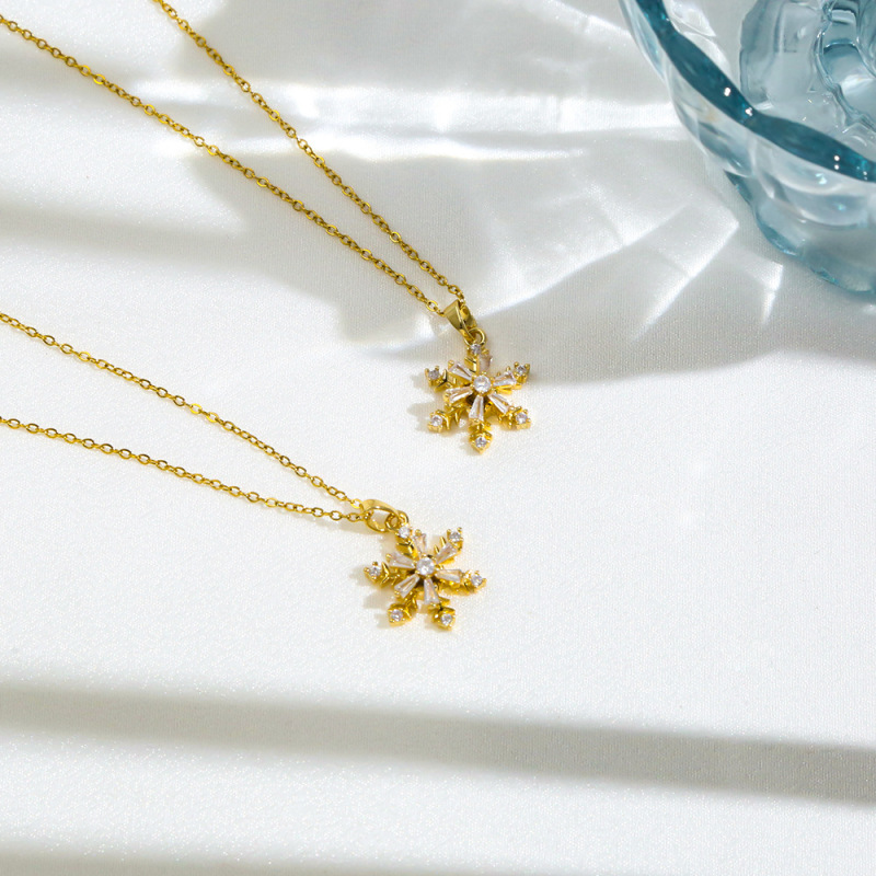 不锈钢链条锆石花朵吊坠项链女小众设计花卉颈链锁骨链饰品|undefined