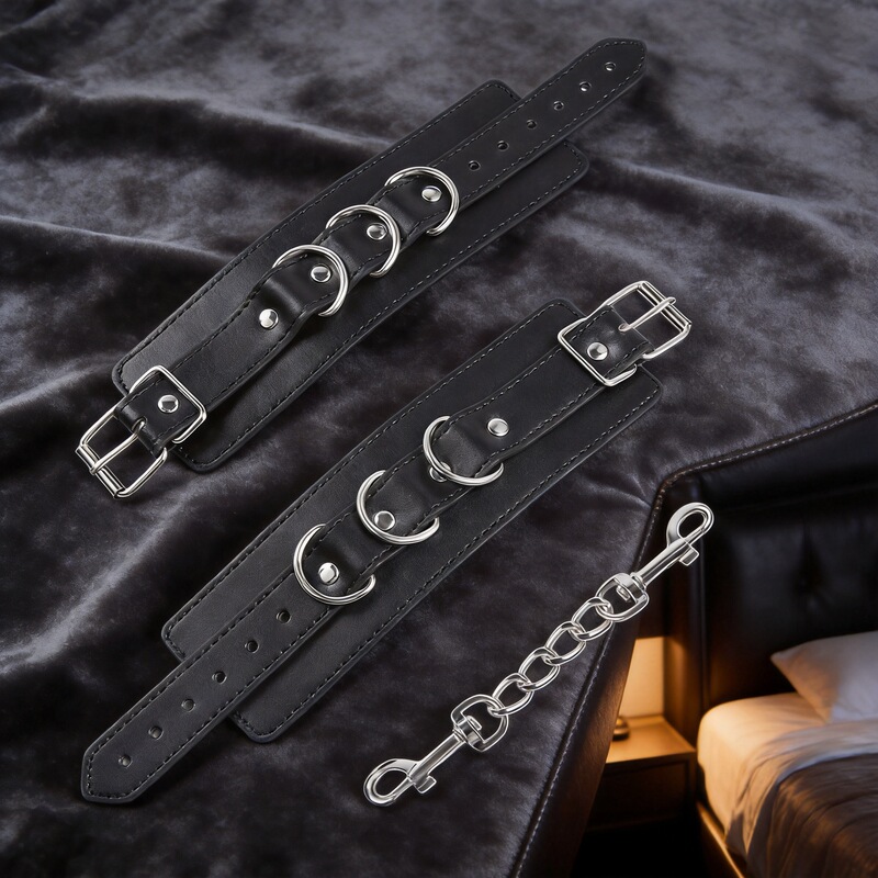 Foreign trade manufacturers spot wholesale SM fun handcuffs adult leather handcuffs foot cuffs binding props foot cuffs Foreign trade manufacturers spot wholesale SM fun handcuffs adult leather handcuffs foot cuffs binding props foot cuffs