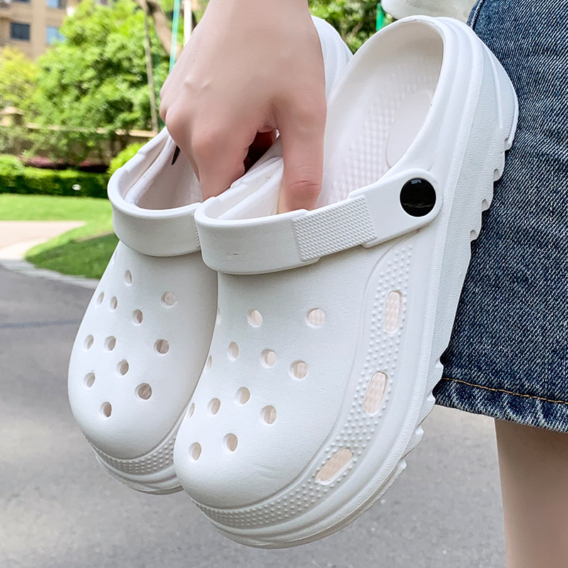 Zapatos Dongdong transpirables nuevos tipos de enfermeras de moda lindos y ligeros al aire libre 2026 verano sandálias al aire libre image 22