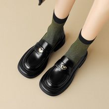 工厂直供 重磅开场~心型金扣擦色小皮鞋女复古乐福鞋单鞋