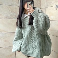 セクシーでゆったりとしたVネックの大きなセーター、女性らしい優しい韓国風トップス、太い糸の2025年新作ツイストニットアウター