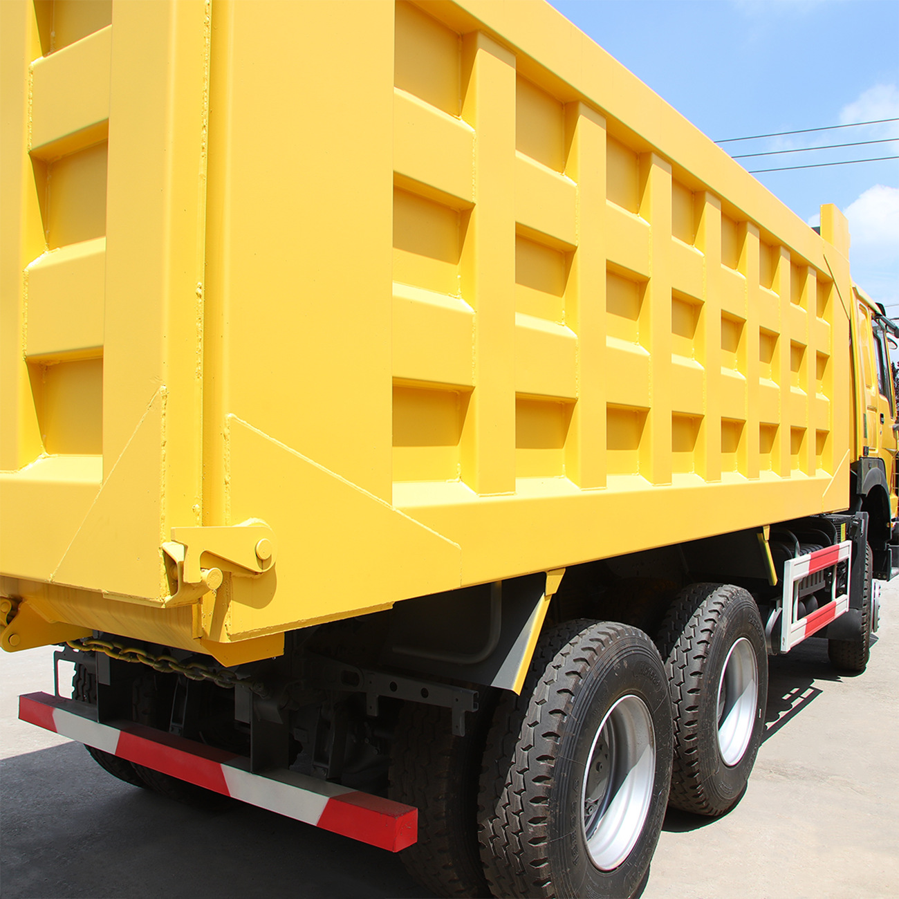 Factory Direct Sales Cross-Border Sinotruk Howo 371375 Dump Truck Engineering Earthmoving Special Truck Tipper Truck Construction Vehicle