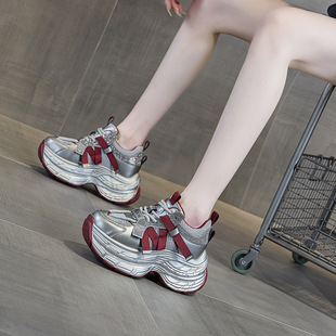 Thick-Soled Internet Celebrity Fashion Dad Shoes for Women 2025 New Casual Versatile Inner Heightening Lightweight Sports Shoes for Small People