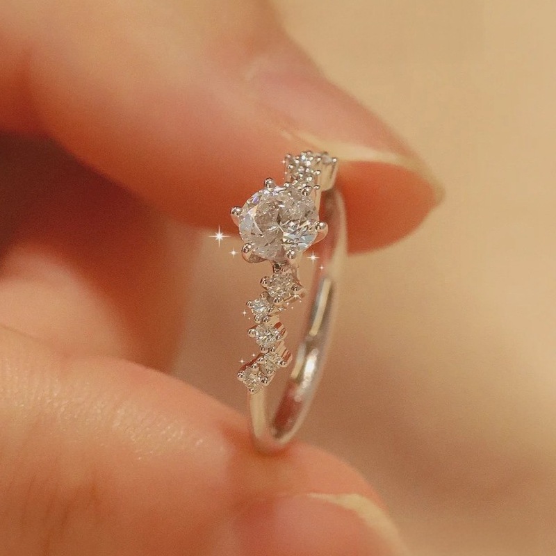 Xiaohongshu Popular S925 Sterling Silver Moissanite Ring for Women Japanese Style Accessible Luxury Niche Design Elegant Diamond Ring Bracelet