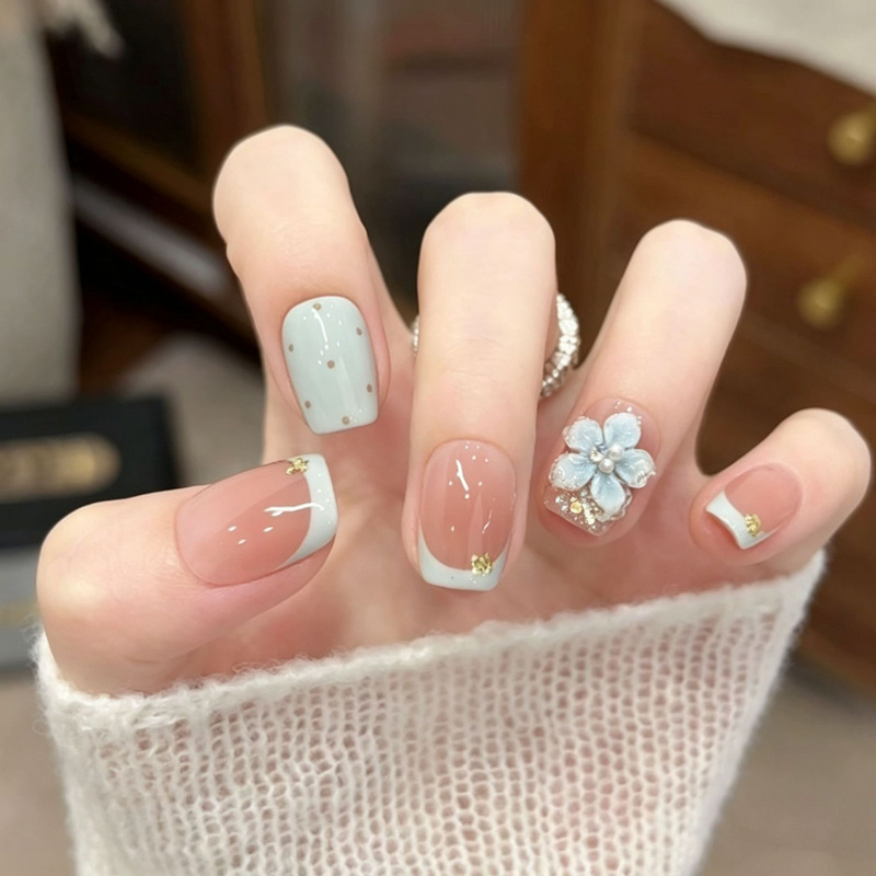 【Sea Salt Gardenia】Handmade Wearable Nails Mint Milk Blue French Style High-End Complexion-Enhancing Wearable Nail Stickers 【Sea Salt Gardenia】Handmade Wearable Nails Mint Milk Blue French Style High-End Complexion-Enhancing Wearable Nail Stickers