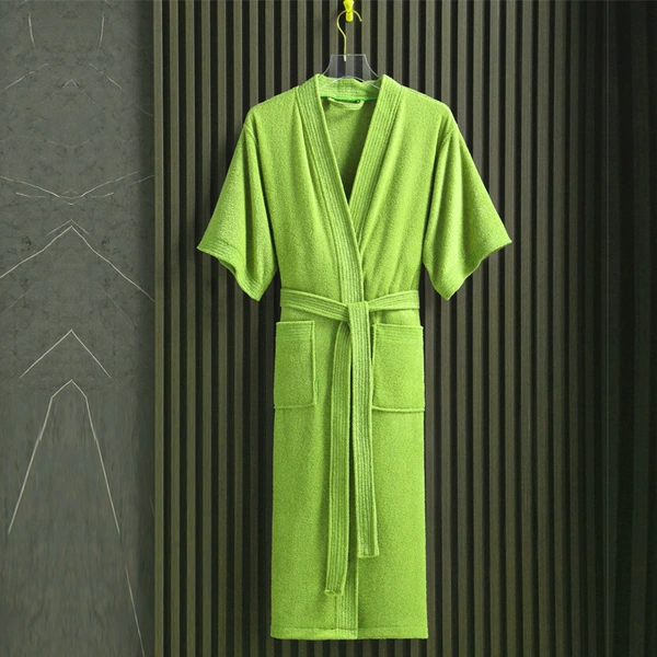 Green towel for men and women, with short sleeve
