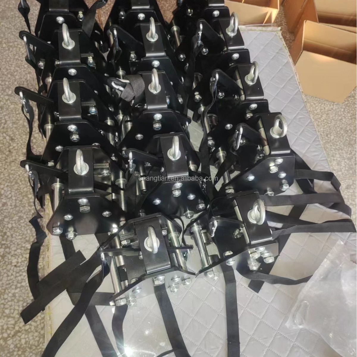 Fábrica de Angtian venta directa de bolsa de arena de boxeo de vía móvil bloqueable de peso entrenamiento de boxeo de artes marciales