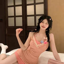 立体花朵蕾丝v领吊带连衣裙女夏季纯欲辣妹内搭挂脖短裙子两件套