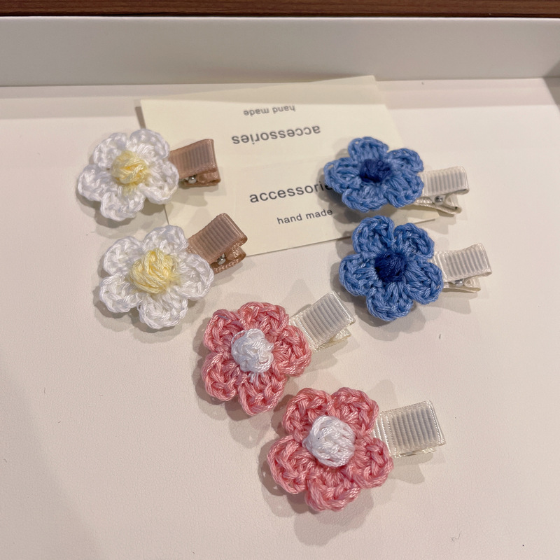 New Handmade Wool Flower Cute Girl Bangs Clip Side Clip Hair Accessories Simple Fashion Boutique Autumn and Winter Headwear New Handmade Wool Flower Cute Girl Bangs Clip Side Clip Hair Accessories Simple Fashion Boutique Autumn and Winter Headwear