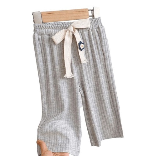 Girls' pants, summer and Korean version, girls' wide-leg pants, summer loose and casual, children's anti-mosquito pants, gray nine-point pants.