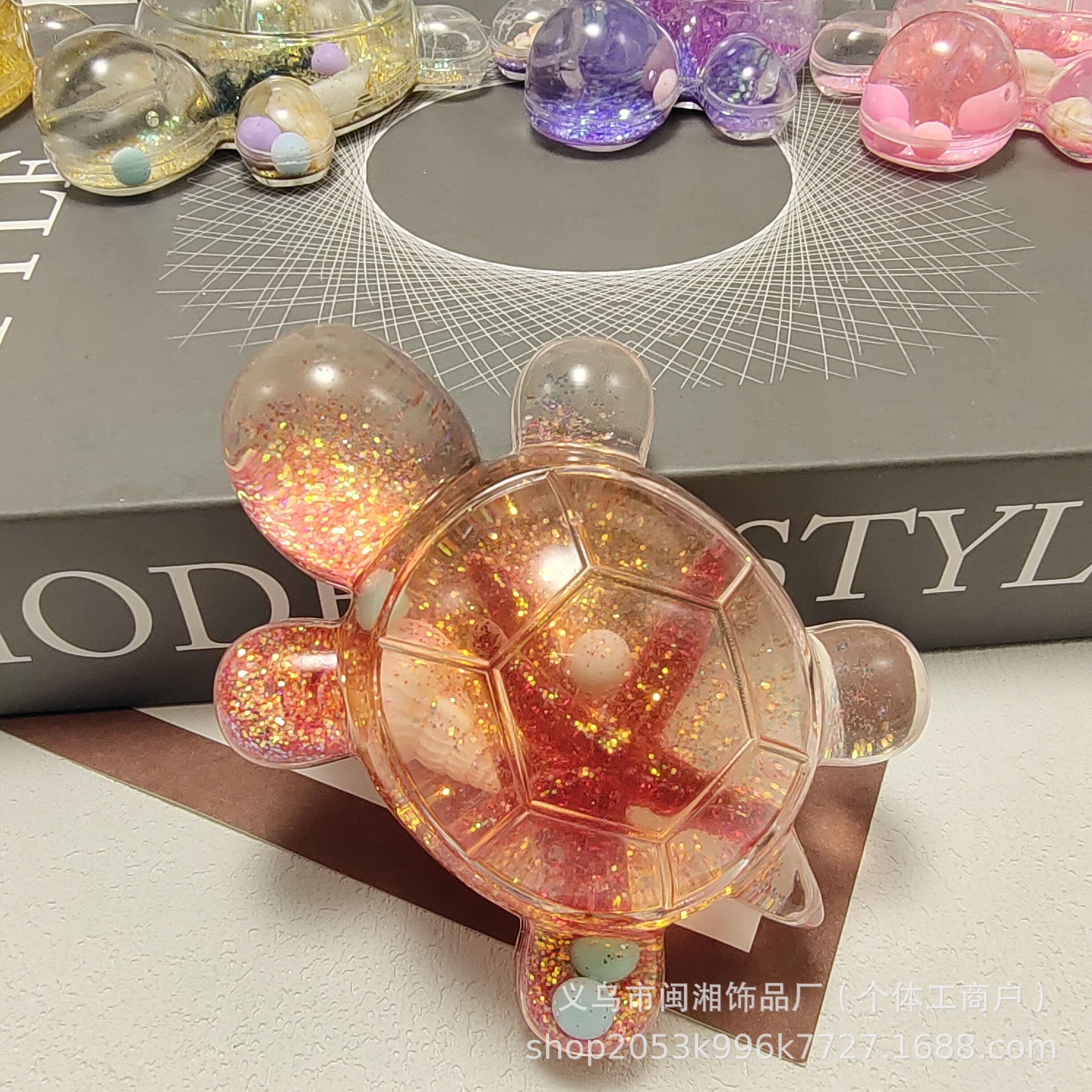 Double Starfish Flowing Sand Turtle (Red)