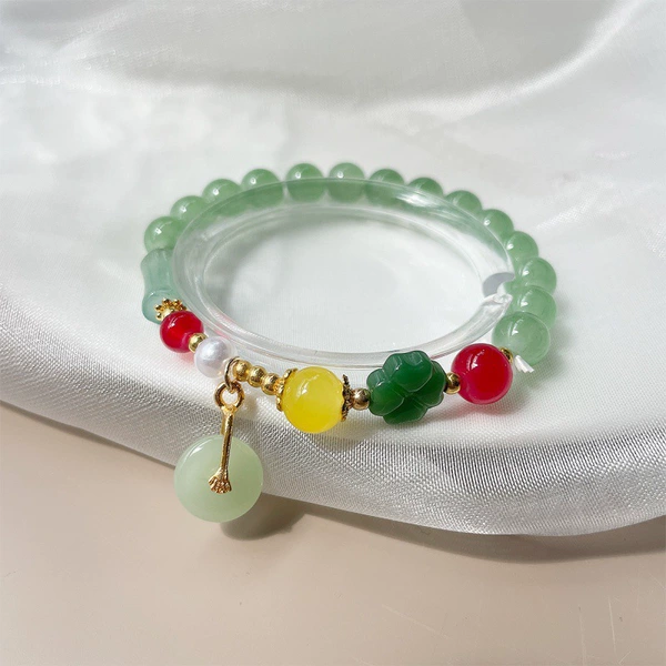 Protective amulet, buckle, bamboo bracelet, four-leaf clover