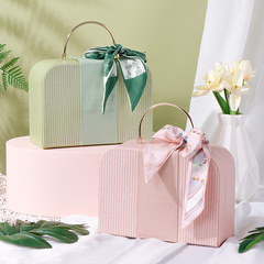 New Metal Handbag Wedding Favors Box, Bridal Gift Box, Happy Wedding Candy Box, Dragon Boat Festival Gift Packaging Box, Wholesale