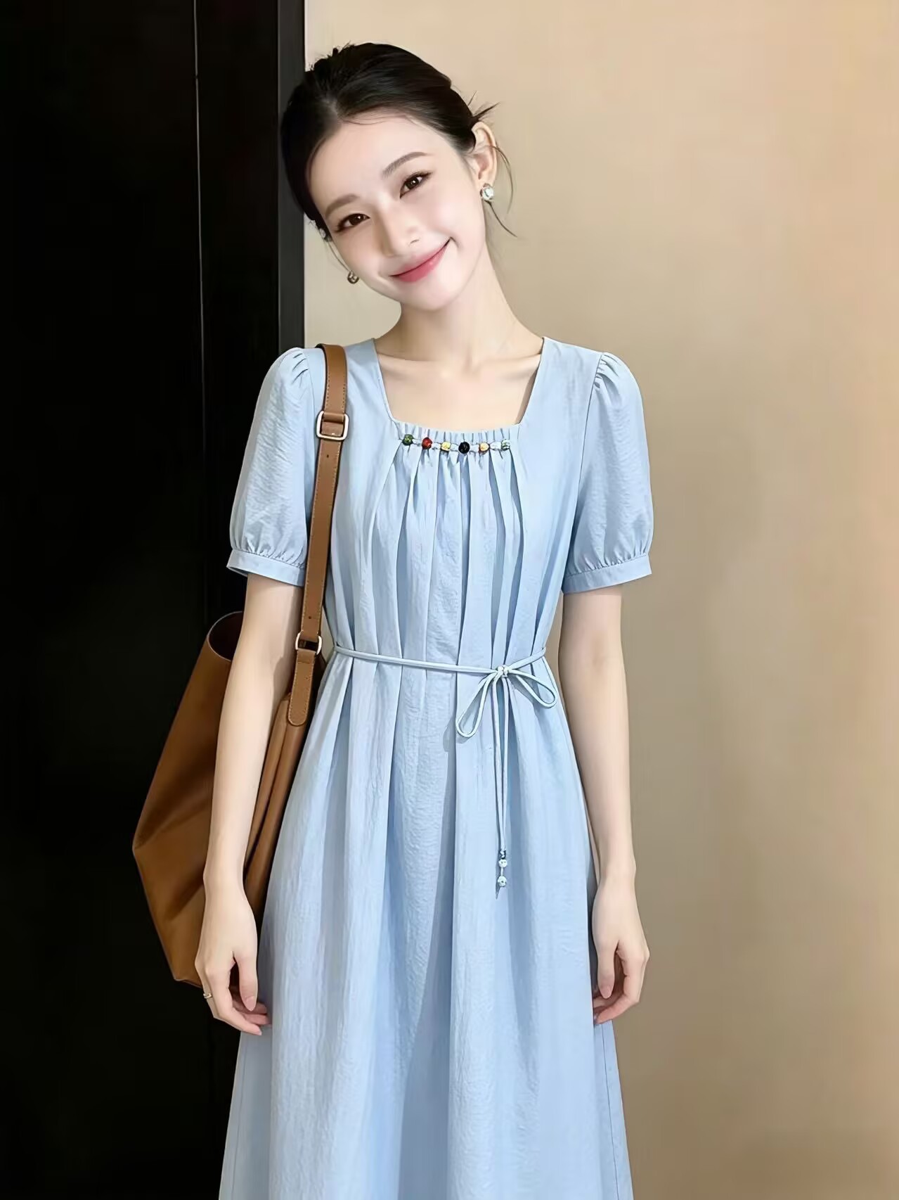 Váy suông cổ vuông tay bồng ngắn kiểu Pháp — xanh lam