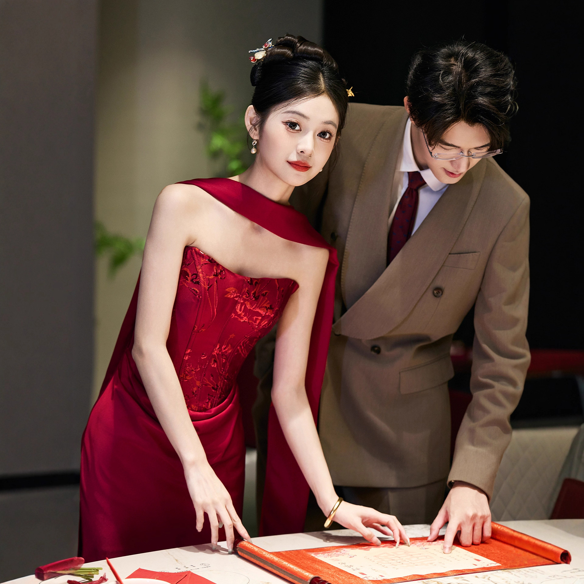 Red Toast Dress for Bride 2026 New Engagement Dress High-End Wedding Morning Gown Strapless Fishtail Dress for Women