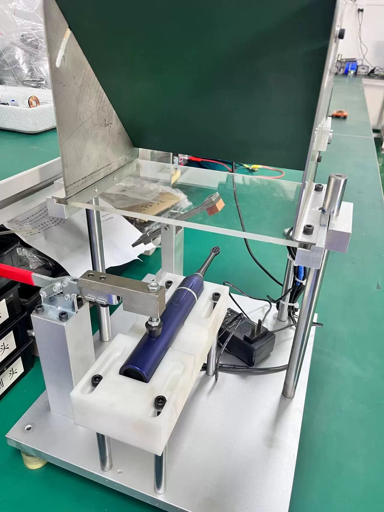 Готовый испытательный стенд для проверки качания