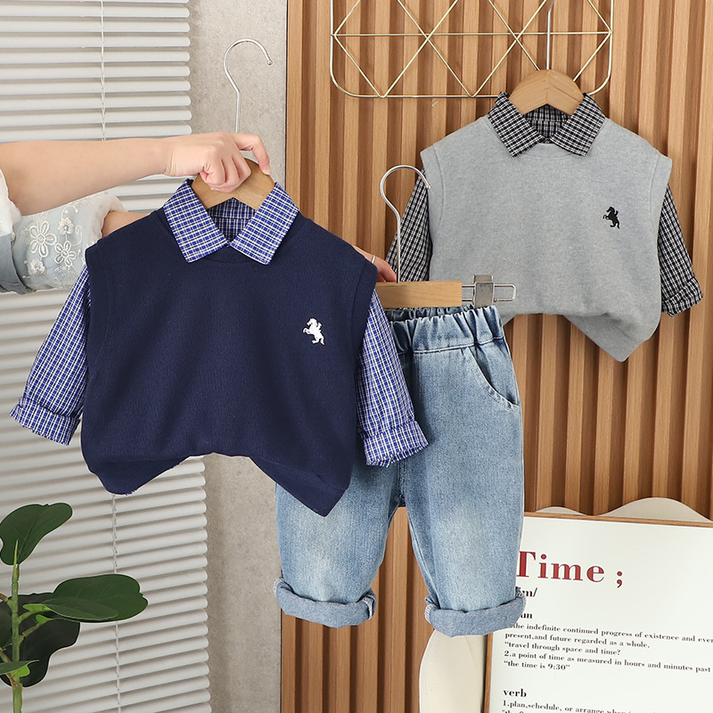 Baby's Spring Casual Sweater suit 2025 Spring and Autumn New Boys' Knitted Vest Plaid Shirt Three-Piece Set