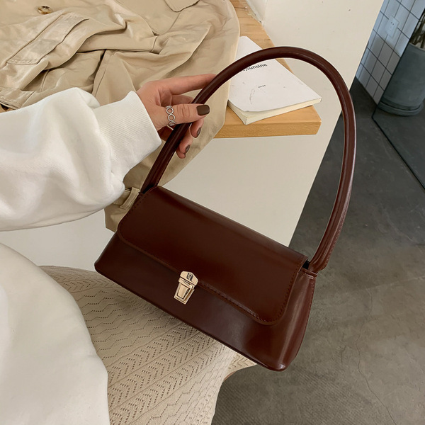underarm bag
