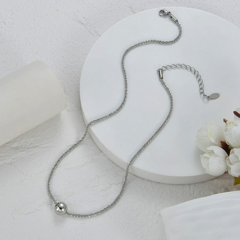 Украшение-шарик, серебряное ожерелье