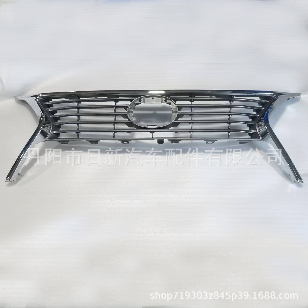 Решетка радиатора центральная SPORAX для Lexus RX270/RX350 (2012-2015)