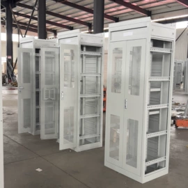 配电柜;网络机柜;集成监控系统