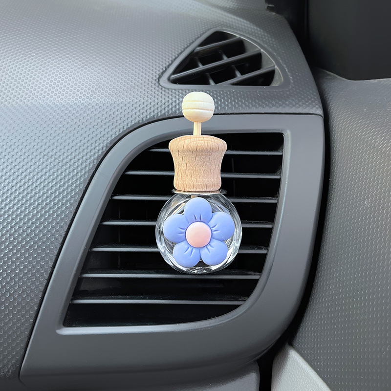 Botella de salida de aire de aromaterapia de coche, botella vacía de perfume, botella volátil, decoración de aire acondicionado, letra de coche de dibujos animados lindo blanco